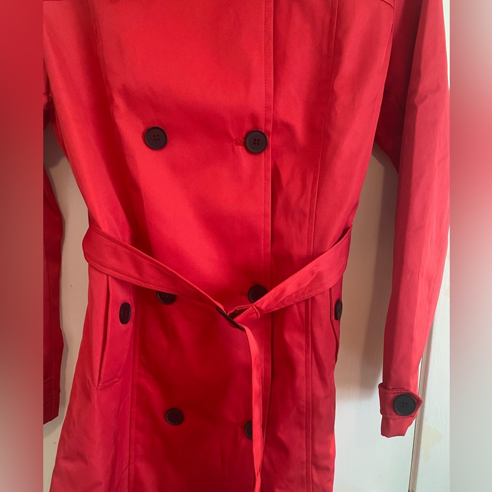 Kasyjie Red Button Down Trench Coat With Matching… - image 2